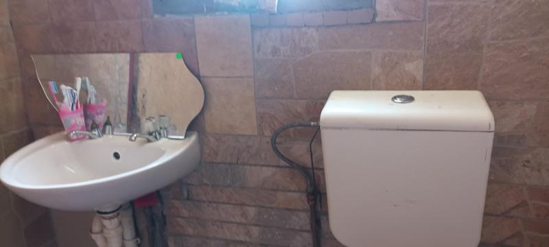 2 Bedroom Property for Sale in Pelikan Park Western Cape